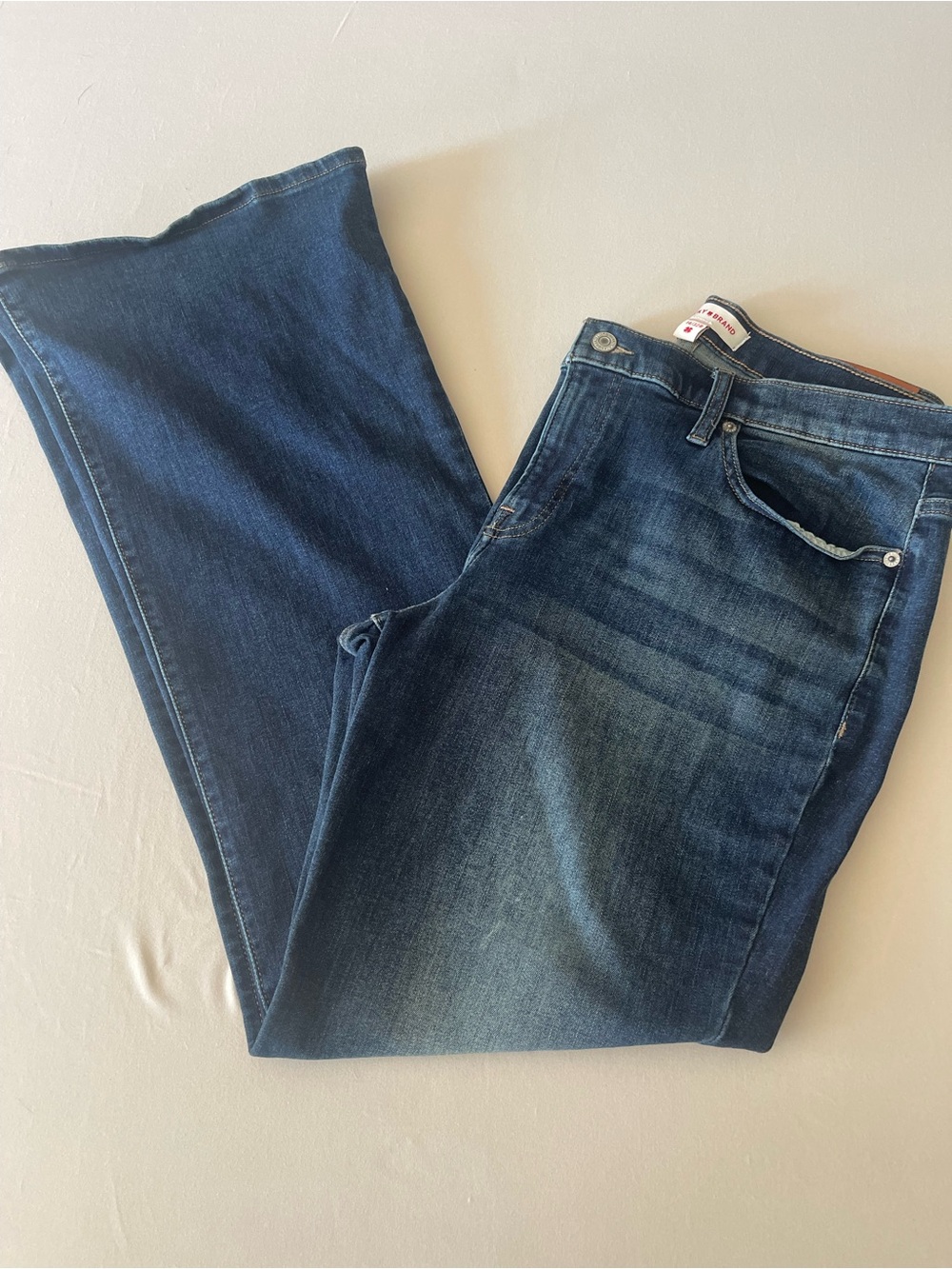 Lucky Brand Women's Boot Cut Jeans in Dark Blue Wash